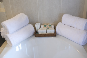 White-Bath-Linen-Collection